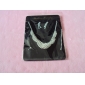 Wholesale Shining Oblong Pendant Novel Style Lady's Fashion Crystal Diamond Ornament