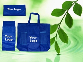 Wholesale Convinient portable carry-home non woven folding bag shopping bag