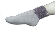 Wholesale Single Color Embroidered women winter sports socks