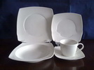 porcelain dinnerware set