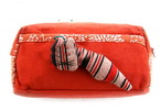 Wholesale lint material red color good quality ladies makeup bag