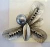 fashion pearl brooch