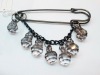 Wholesale garment accessories trendy pin brooch with beads