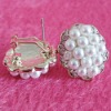 pearl fashion earring