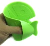 Wholesale Silicone fish shape oven glove