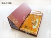 red specialtiy paper stander weekly calendar with memo