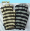Wholesale Lastest fashional knitted winter gloves