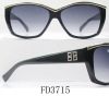2011 new quality plastic sunglass