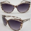 Wholesale 2011 new fashion plastic eyewear sunglass D12111028