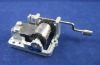 Hand crank musical movements