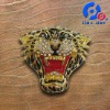 metal belt buckle