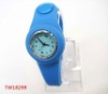 Wholesale 2011 new fashion sports silicone watch