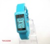 Wholesale 2011 new fashion sports silicone watch