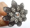 Wholesale 2011 Big metal flower finger elastic ring products with popular design