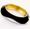 Wholesale fashion bracelet.