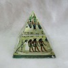 Wholesale Newly glass pyramid Paperweight