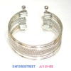 Alloy bracelet