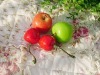 Wholesale beautiful artificial fruit