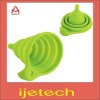 Wholesale Kitchen Utensils Floding Silicone Funnel