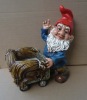 Wholesale Polyresin Gnome With Flower Pot