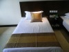 Wholesale 100% Polyester hotel Bed Runner and bed spread