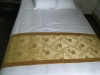 Wholesale 100% Polyester hotel Bed Runner and bed spread
