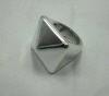Wholesale fashion plastic rings