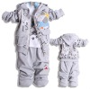 Wholesale 2011 fashion styles childs clothes three suits