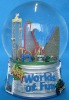 Wholesale (souvenir) resin Christmas snow globe