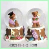 Wholesale Top sale resin snow globe inside bear