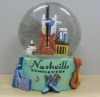 Wholesale (souvenir) resin Christmas snow globe
