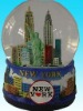 Wholesale polyresin souvenir -- snow globe