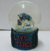 Wholesale (souvenir) resin Christmas snow globe