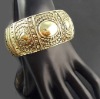 Top fashion costume alloy bangle