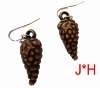 Wholesale fashion wood grape earrings